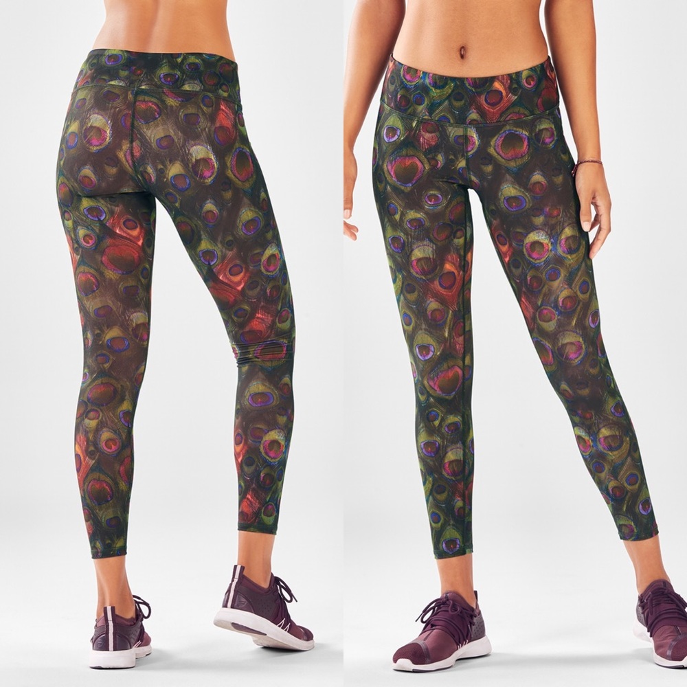 Fabletics Mid-Rise Printed Powerhold leggings